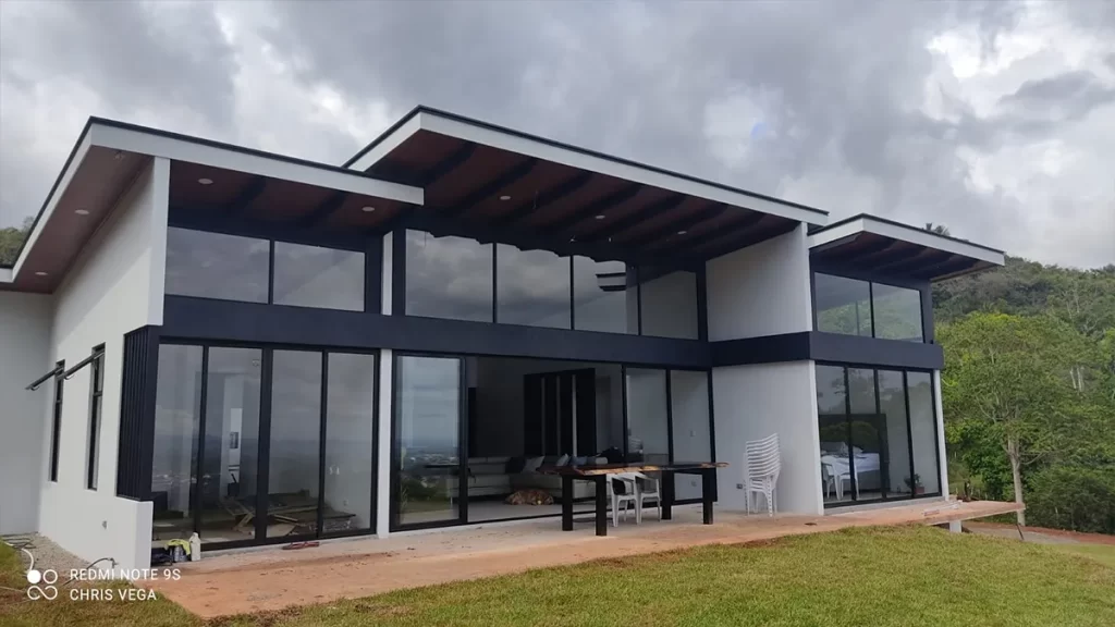 modern houses San Luis